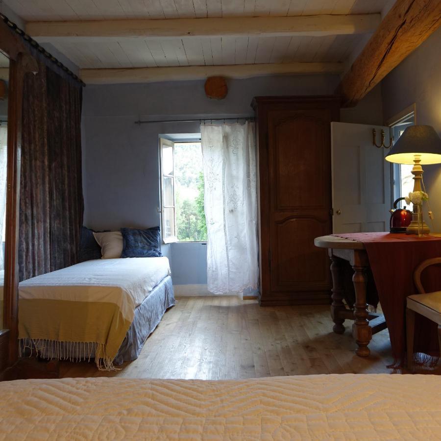 Comps-sur-Artuby L'Unicorne Bed & Yoga Haut Var מראה חיצוני תמונה