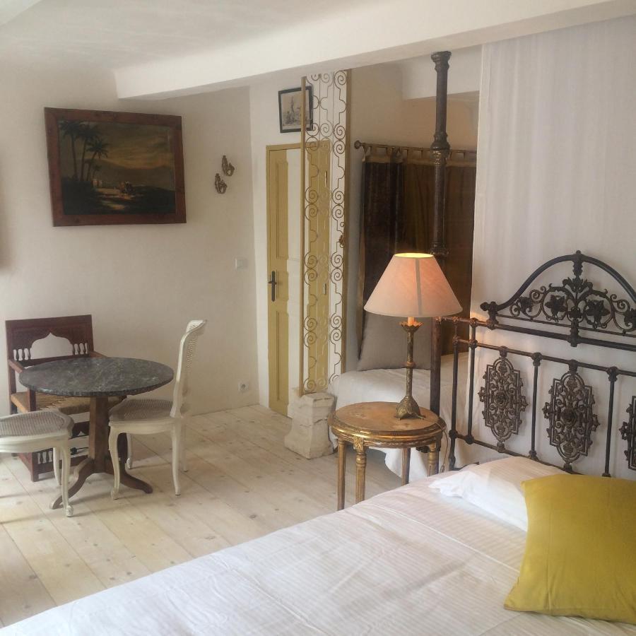 Comps-sur-Artuby L'Unicorne Bed & Yoga Haut Var מראה חיצוני תמונה