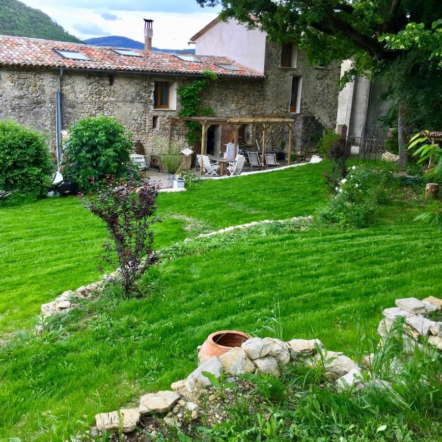 Comps-sur-Artuby L'Unicorne Bed & Yoga Haut Var מראה חיצוני תמונה