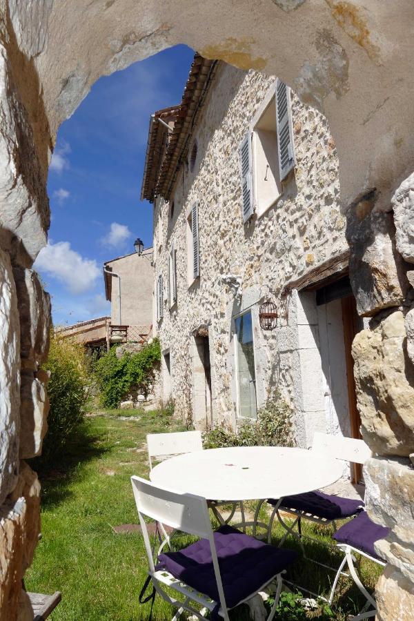 Comps-sur-Artuby L'Unicorne Bed & Yoga Haut Var מראה חיצוני תמונה