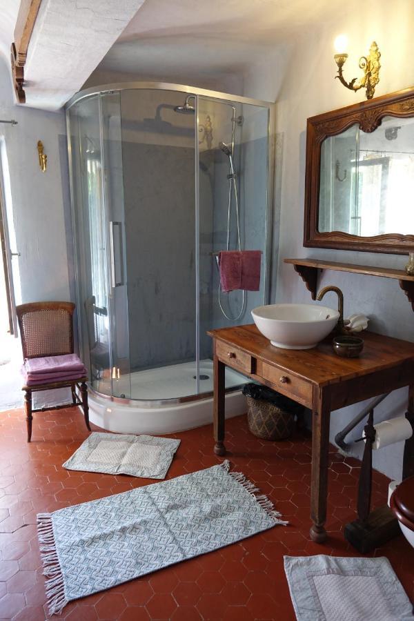 Comps-sur-Artuby L'Unicorne Bed & Yoga Haut Var מראה חיצוני תמונה